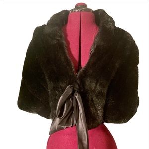 NWT Vintage Deadstock Faux Fur Stole Wrap Cape